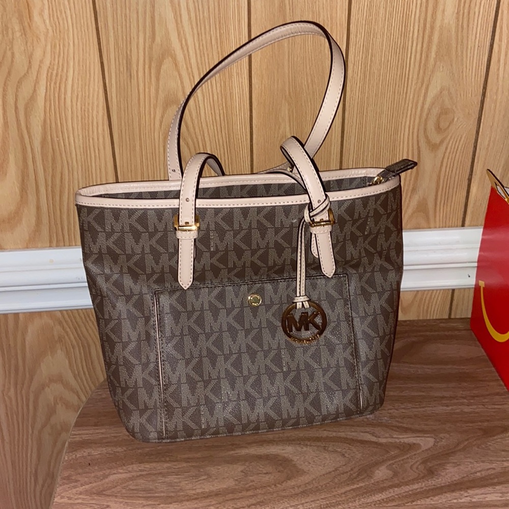 Michael Kors purse